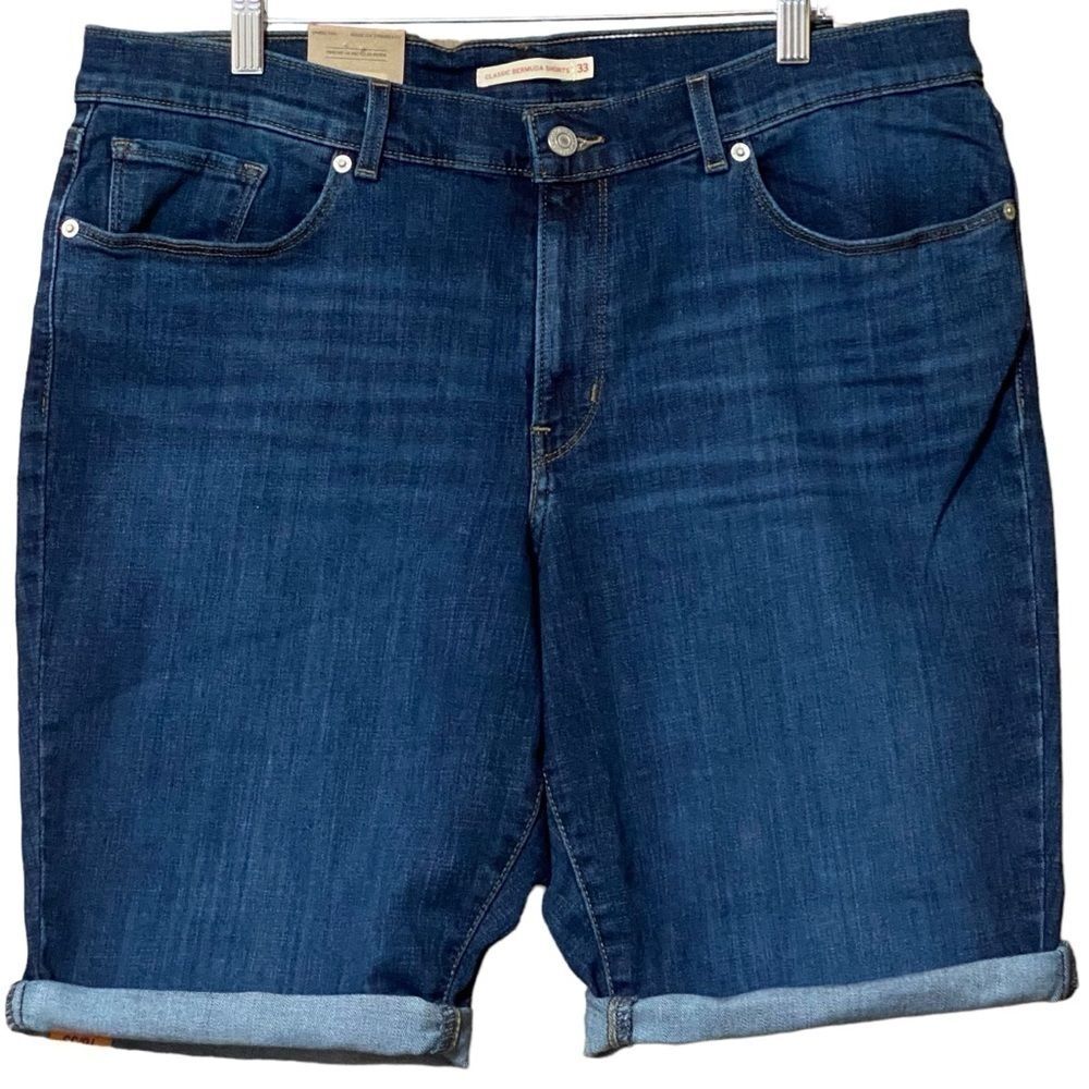 Levi’s Shorts Women’s 33 Blue Classic Bermuda Minimal Summer Casual Jorts NWT